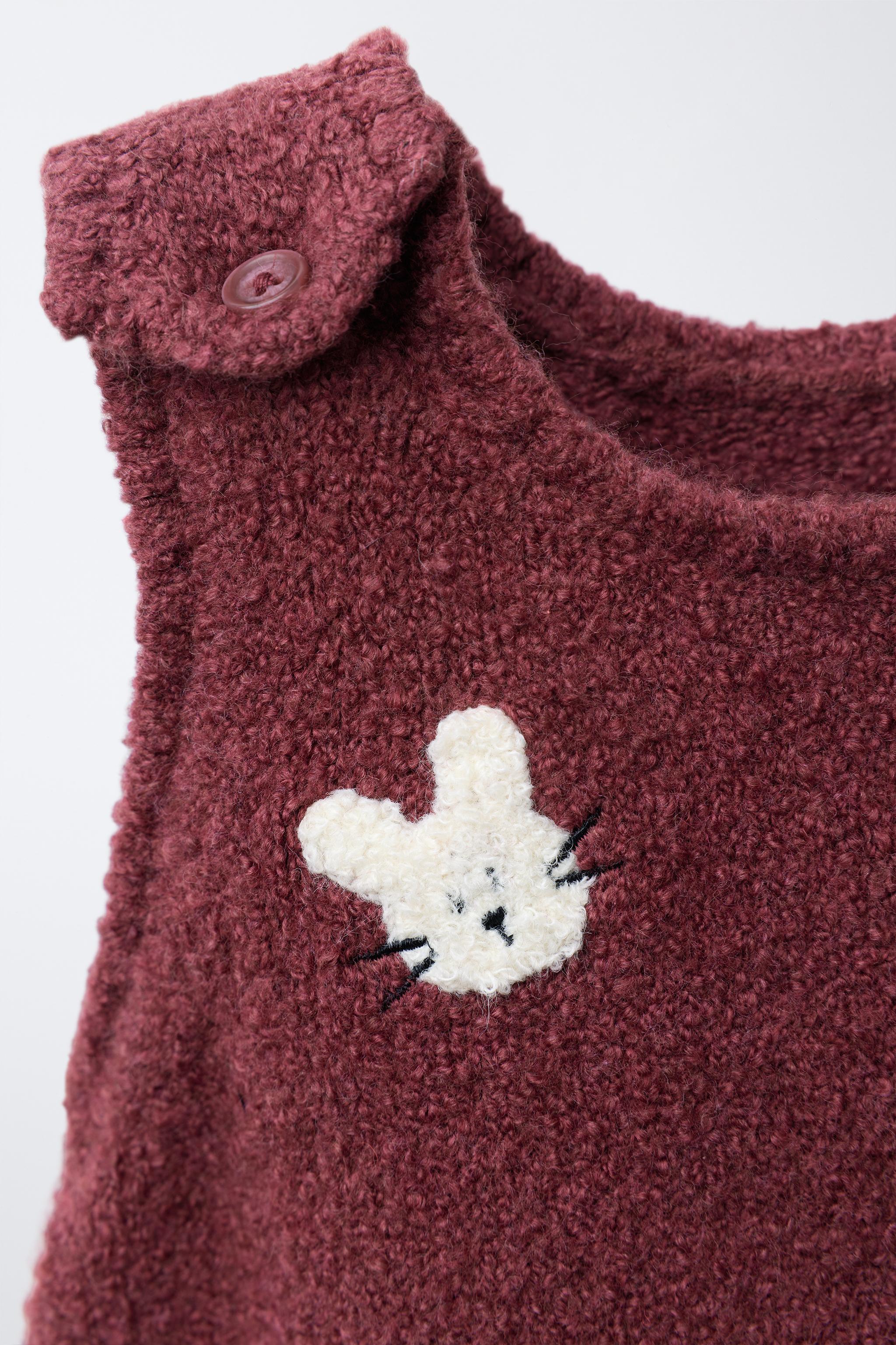 EMBROIDERED BUNNY KNIT OVERALLS